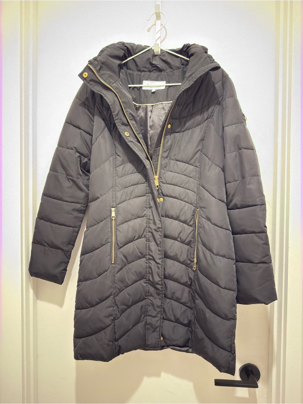 Women’s Quilted Hooded Winter Coat - Black